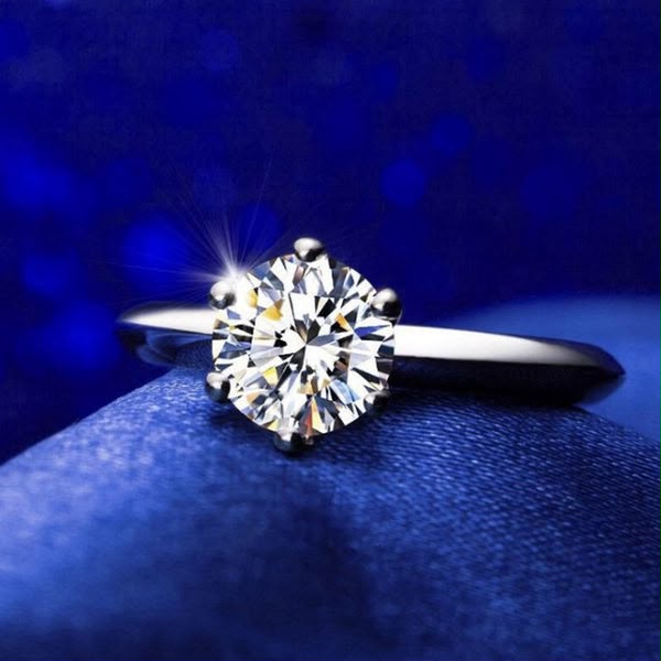 Elegant Silver Plated Diamond-Look Ring | Waterproof | Premium Fashion Jewelry
