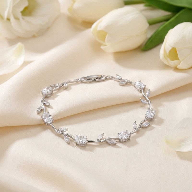 SILVER COLOR TULIP BRACELET